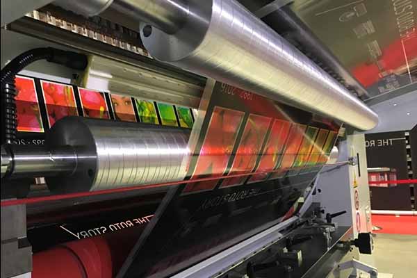 چاپ گراور یکی از قدیمی‌ترین روش‌های چاپ است که برای اولین بار در کشور چین مورد استفاده قرار گرفت