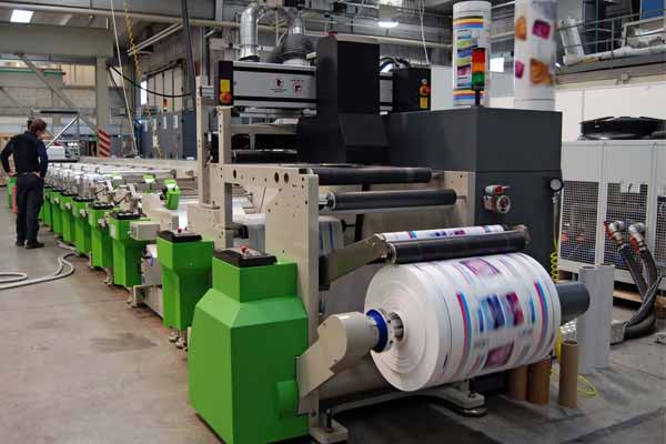 اگر به دنبال مرکز چاپ افست با کیفیت بالا و جدیدترین دستگاه های روز دنیا هستید، سانترال چاپ یکی از بهترین گزینه ها برای شماست.